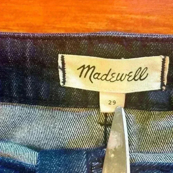 Madewell Denim Zip Up Mini Skirt Blue Size 29 Medium/Dark Wash Front Pocket - Picture 4 of 11